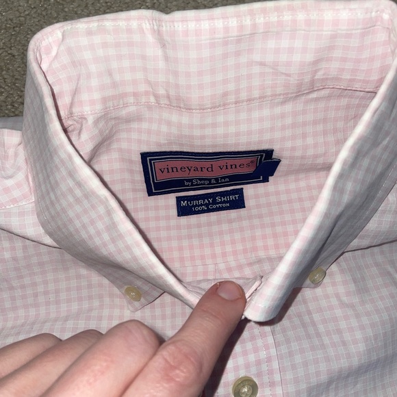 Vineyard Vines Shirt - Picture 2 of 8